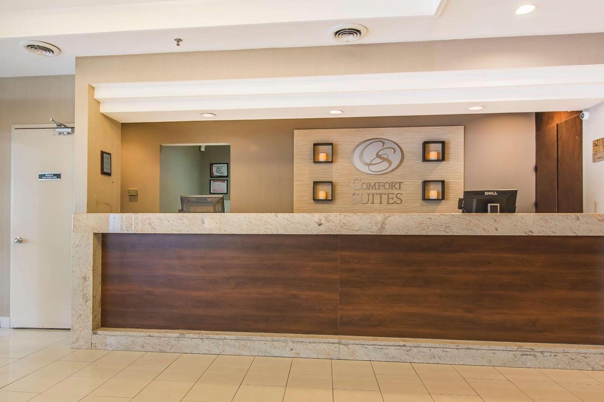 Comfort Suites Downtown Montréal Exterior foto